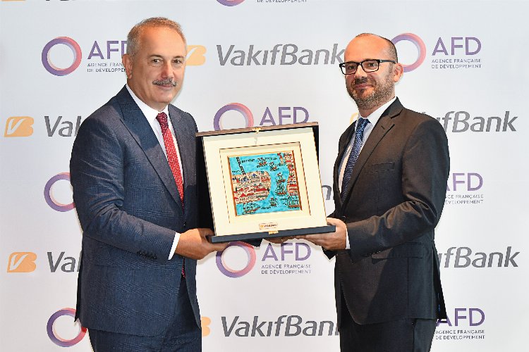 AFDden-Turk-bankasina-100-milyon-Euro-ek-kaynak.jpg