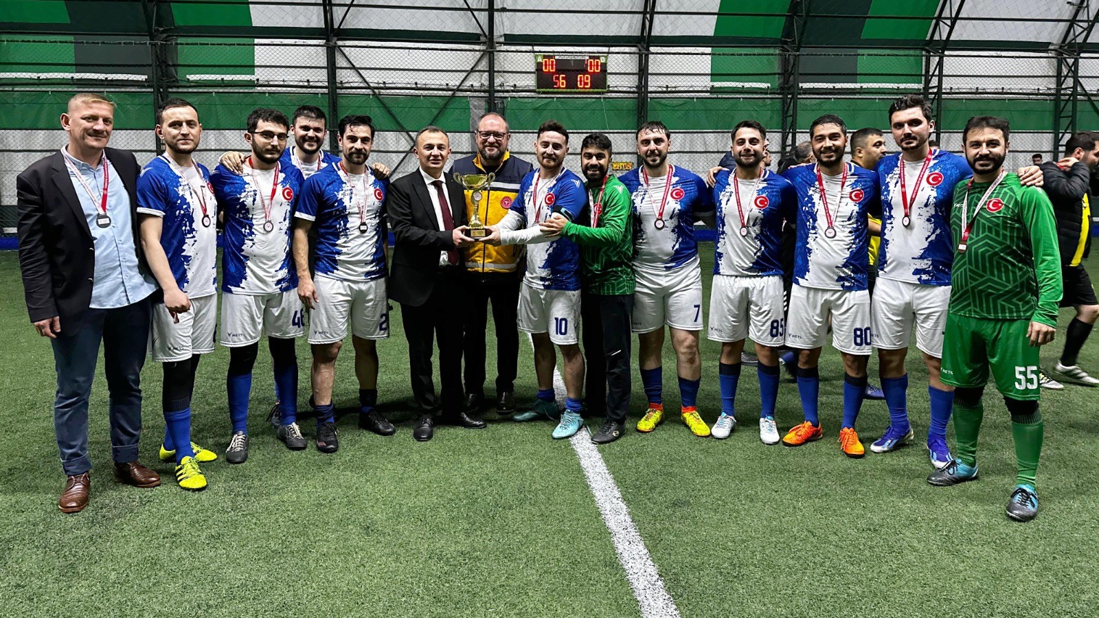 SAMSUN'DA 112 ACİL SAĞLIK HİZMETLERİ FUTBOL TURNUVASI TAMAMLANDI