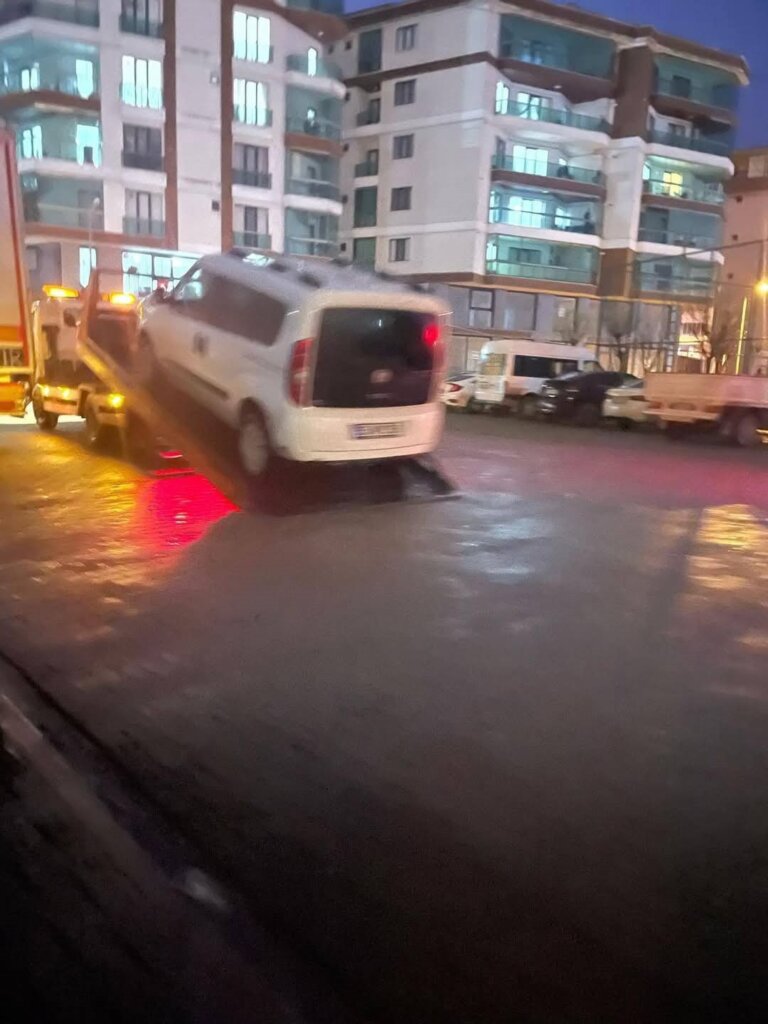 Samsun'da i̇şçilerin tazminatını ödemeyen o belediyeye haciz şoku! Samsun manşet haberleri Samsun manşet - samsun haberleri