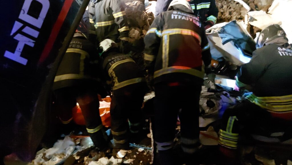 Samsun’da heyelan altında kalan ailenin son görüntüleri samsun manşet haberleri Samsun manşet - samsun haberleri
