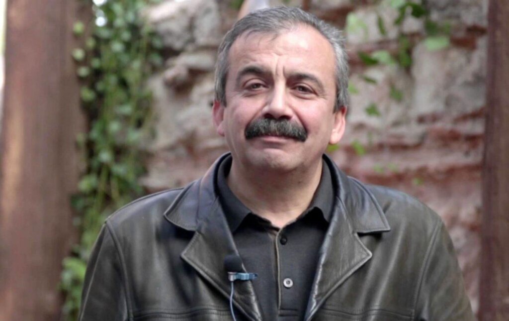 Sırrı süreyya önder’in sağlık durumuna dair kritik gelişme samsun manşet haberleri Samsun manşet - samsun haberleri