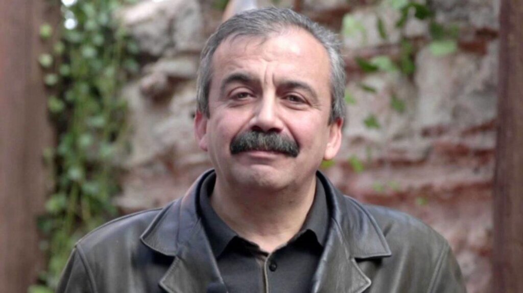 Sırrı süreyya önder’in son durumu nasıl? Hastaneden açıklama geldi samsun manşet haberleri Samsun manşet - samsun haberleri