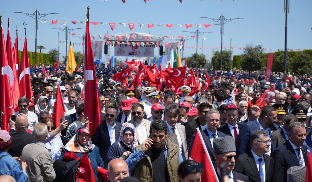 Samsun'da 19 mayıs bayrak devir teslim töreni samsun manşet haberleri Samsun manşet - samsun haberleri