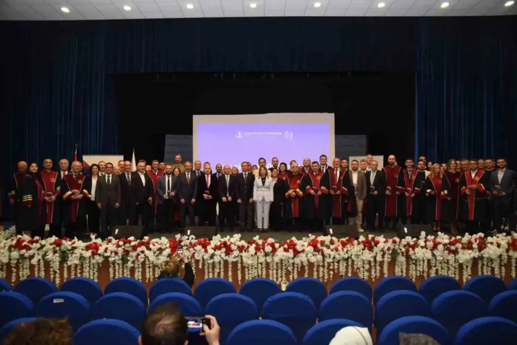 Omü'de gurur günü: 50. Yılında ödül töreniyle taçlandı samsun manşet haberleri Samsun manşet - samsun haberleri