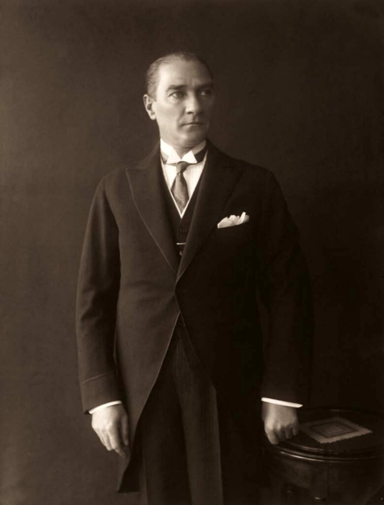 Gazi mustafa kemal atatürk'ün bilinmeyen video görüntüleri ortaya çıktı samsun manşet haberleri Samsun manşet - samsun haberleri