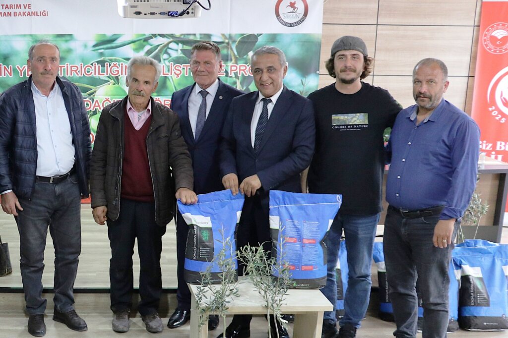 Samsun'da çiftçiye can suyu: sorgum sudan otu tohumları dağıtıldı samsun manşet haberleri Samsun manşet - samsun haberleri
