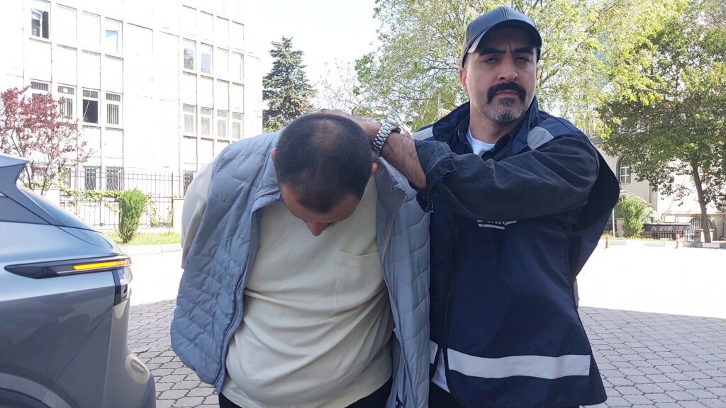 Atakum’da 3 kişilik aileyi vuran karı-koca adliyeye sevk edildi samsun manşet haberleri Samsun manşet - samsun haberleri