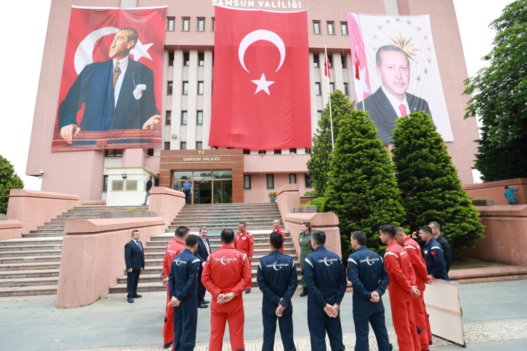 Solotürk ve türk yıldızları’ndan samsun çıkartması samsun manşet haberleri Samsun manşet - samsun haberleri