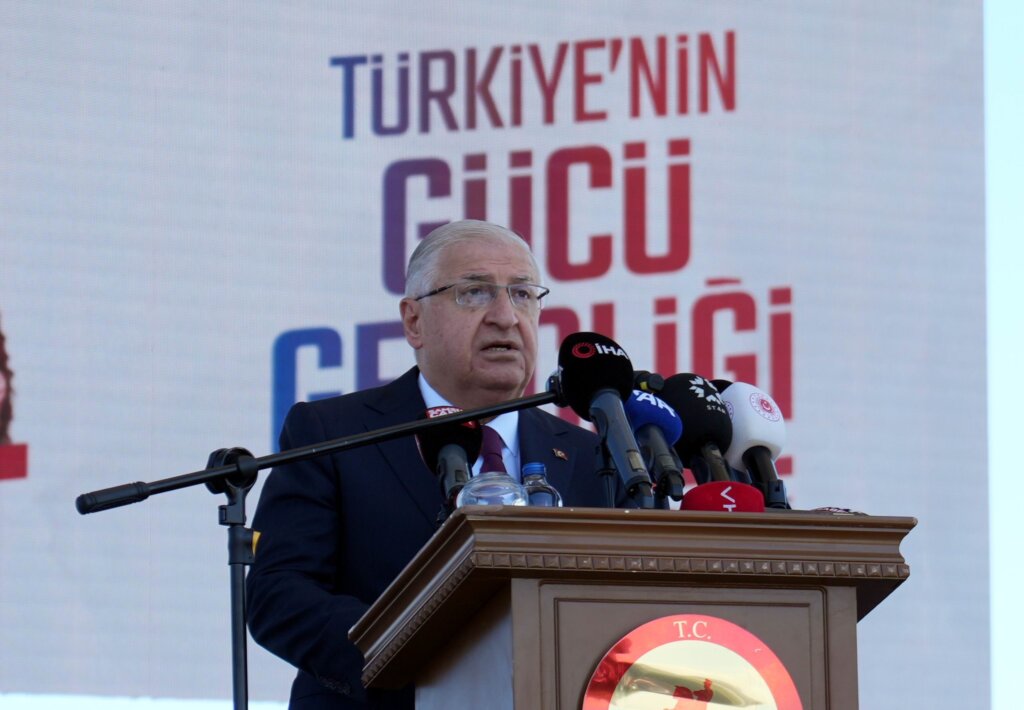 Samsun'da 19 mayıs bayrak devir teslim töreni samsun manşet haberleri Samsun manşet - samsun haberleri