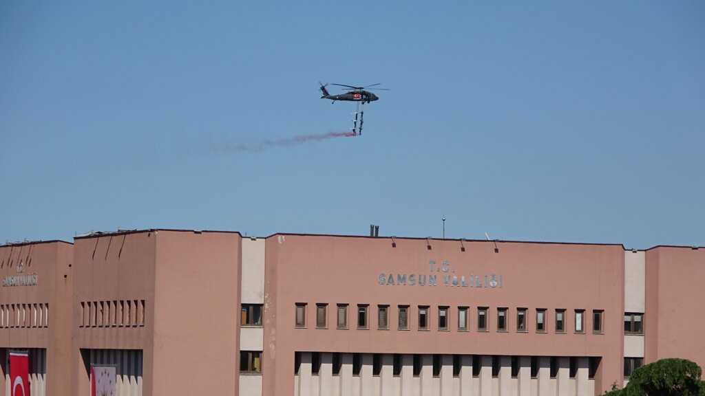 Samsun’da jandarma’dan 19 mayıs’a özel hava şovu samsun manşet haberleri Samsun manşet - samsun haberleri