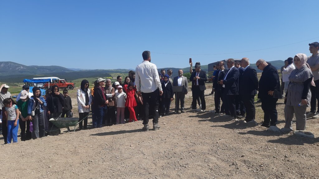 Oymaağaç höyüğü’nde gençlere arkeoloji eğitimi samsun manşet haberleri Samsun manşet - samsun haberleri