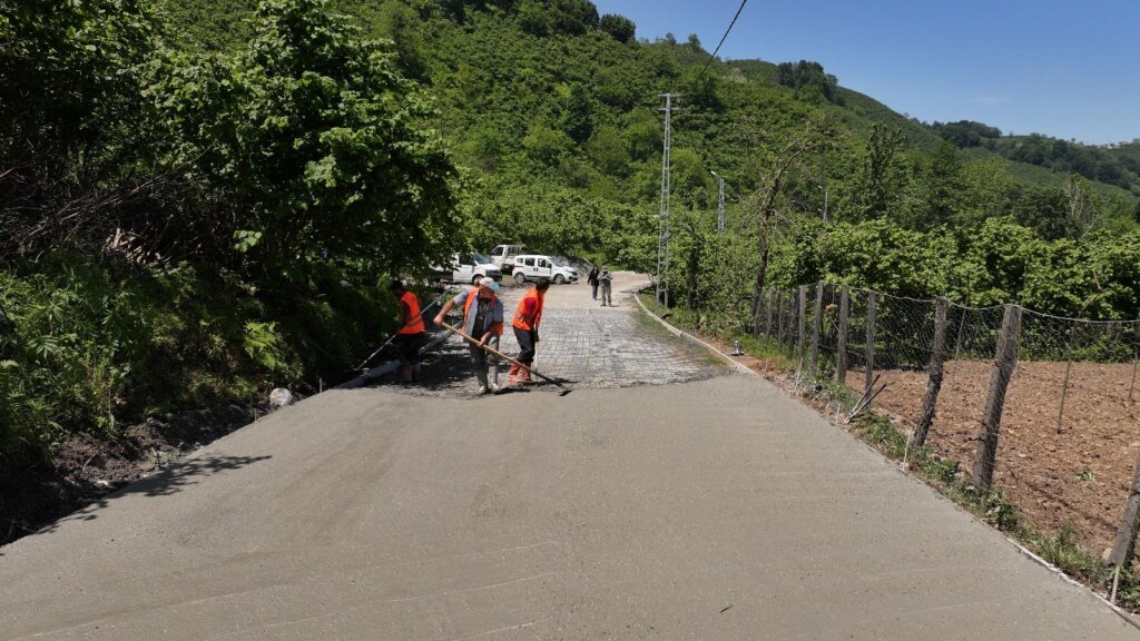 Terme’de beton yol çalışması samsun manşet haberleri Samsun manşet - samsun haberleri