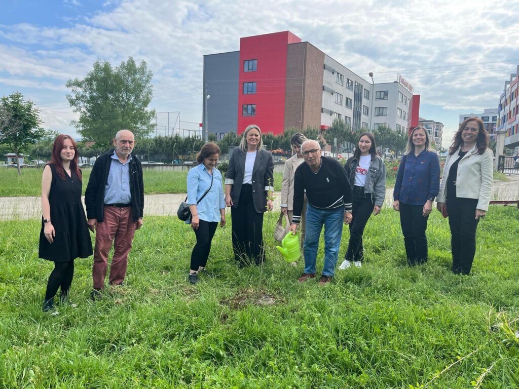 Omü’de çevre haftası: gençler ve yaşlılar fidanlarla buluştu samsun manşet haberleri Samsun manşet - samsun haberleri