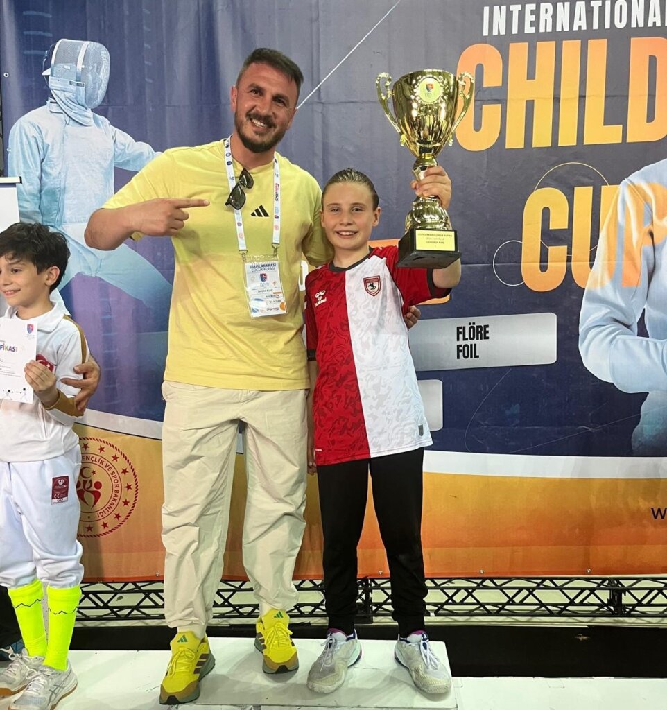 10 yaşındaki eskrimcinin gözü şimdiden olimpiyatlarda samsun manşet haberleri Samsun manşet - samsun haberleri