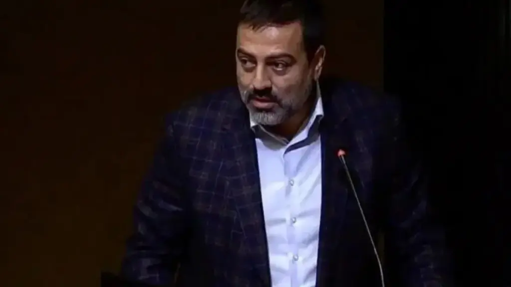 İbb'ye yönelik yolsuzluk soruşturmasında etkin pişmanlık kapsamında tahliye edilen i̇bb meclis üyesi umut şenol'un i̇fadesi ortaya çıktı samsun manşet haberleri Samsun manşet - samsun haberleri