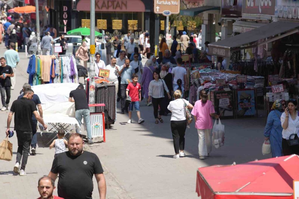 Samsun'da kurban bayramı öncesi çarşı-pazar hareketlendi samsun manşet haberleri Samsun manşet - samsun haberleri