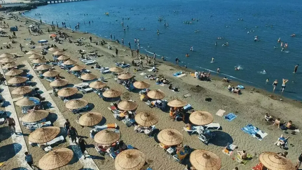 Samsun'da yaz aktiviteleri: sahil keyfi ve su sporları samsun manşet haberleri Samsun manşet - samsun haberleri