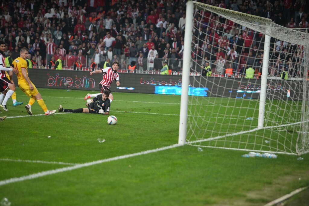 27 yıl sonra avrupa! Samsunspor tarih yazdı samsun manşet haberleri Samsun manşet - samsun haberleri