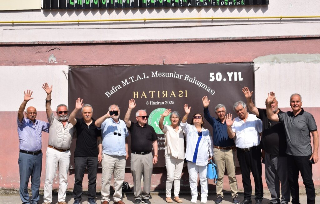 Bafra mtal mezunları 50. Yılda bir araya geldi samsun manşet haberleri Samsun manşet - samsun haberleri