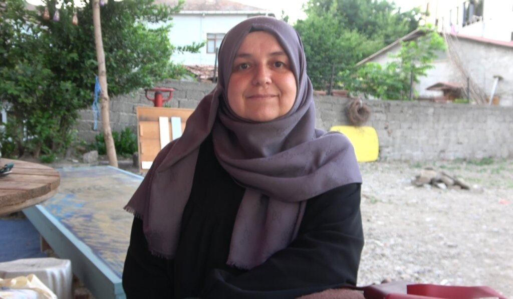 Ayşe i̇yi bafra'da kendi atölyesiyle kadınlara i̇lham veriyor samsun manşet haberleri Samsun manşet - samsun haberleri