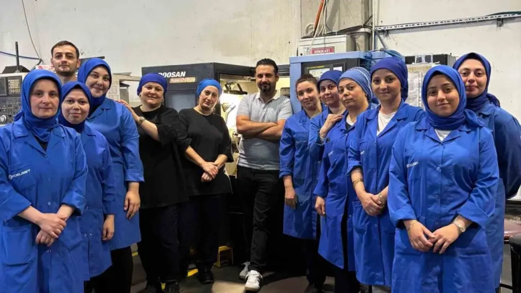 Samsunlu kadınlar cnc torna operatörü eğitimi aldı samsun manşet haberleri Samsun manşet - samsun haberleri