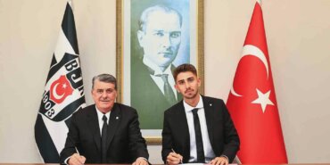 besiktas-gelisimini-besiktas-futbol-akademisinde-tamamlayan-genc-futbolcumuz-demir-ege-tiknazin-sozlesmesi-2027-2028-sezonu-sPvIiMJq.jpg