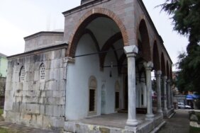 5-asirlik-tacettin-ibrahim-pasa-camisinde-restorasyon-yarilandi