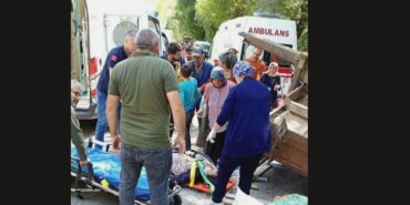 ladikte-traktor-devrildi-3u-agir-6-yarali-AEu2aVAG.jpg