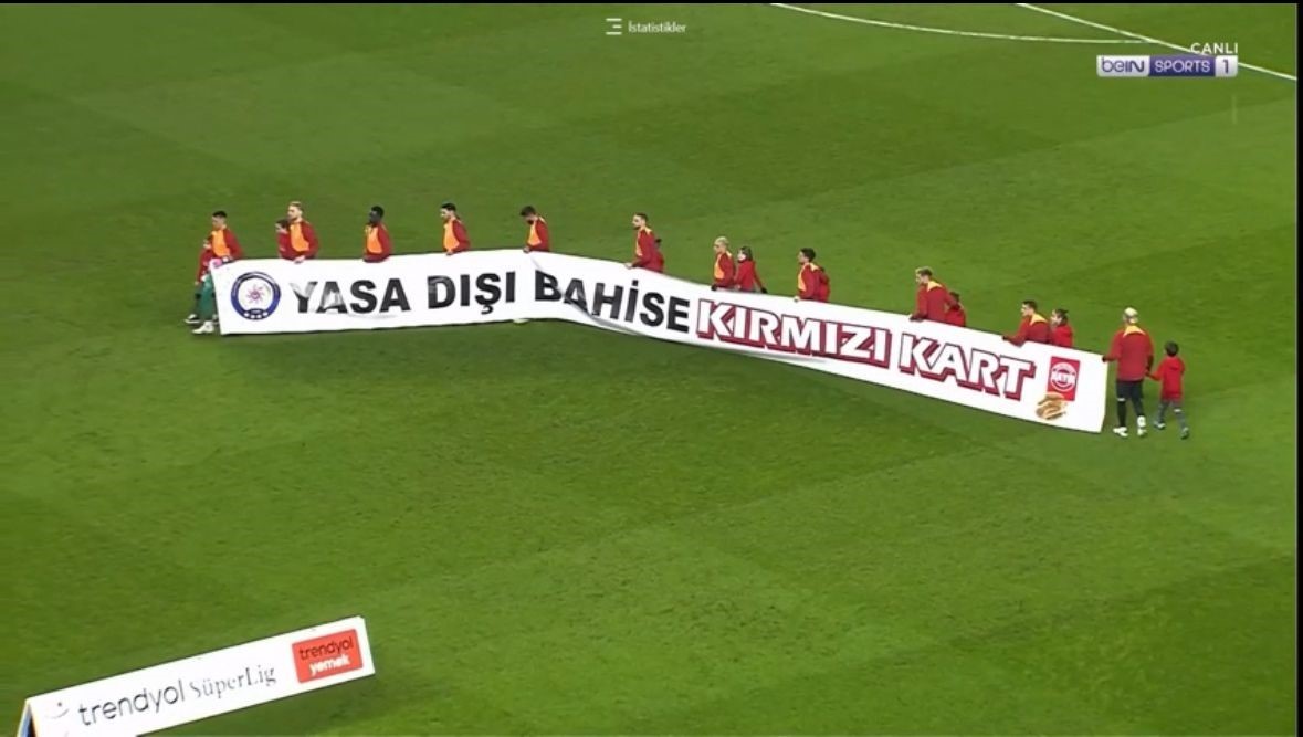 Samsunspor-Galatasaray-macinda-yasa-disi-bahise-kirmizi-kart-9a5ecaf1a09f66a056632e05b1113fba