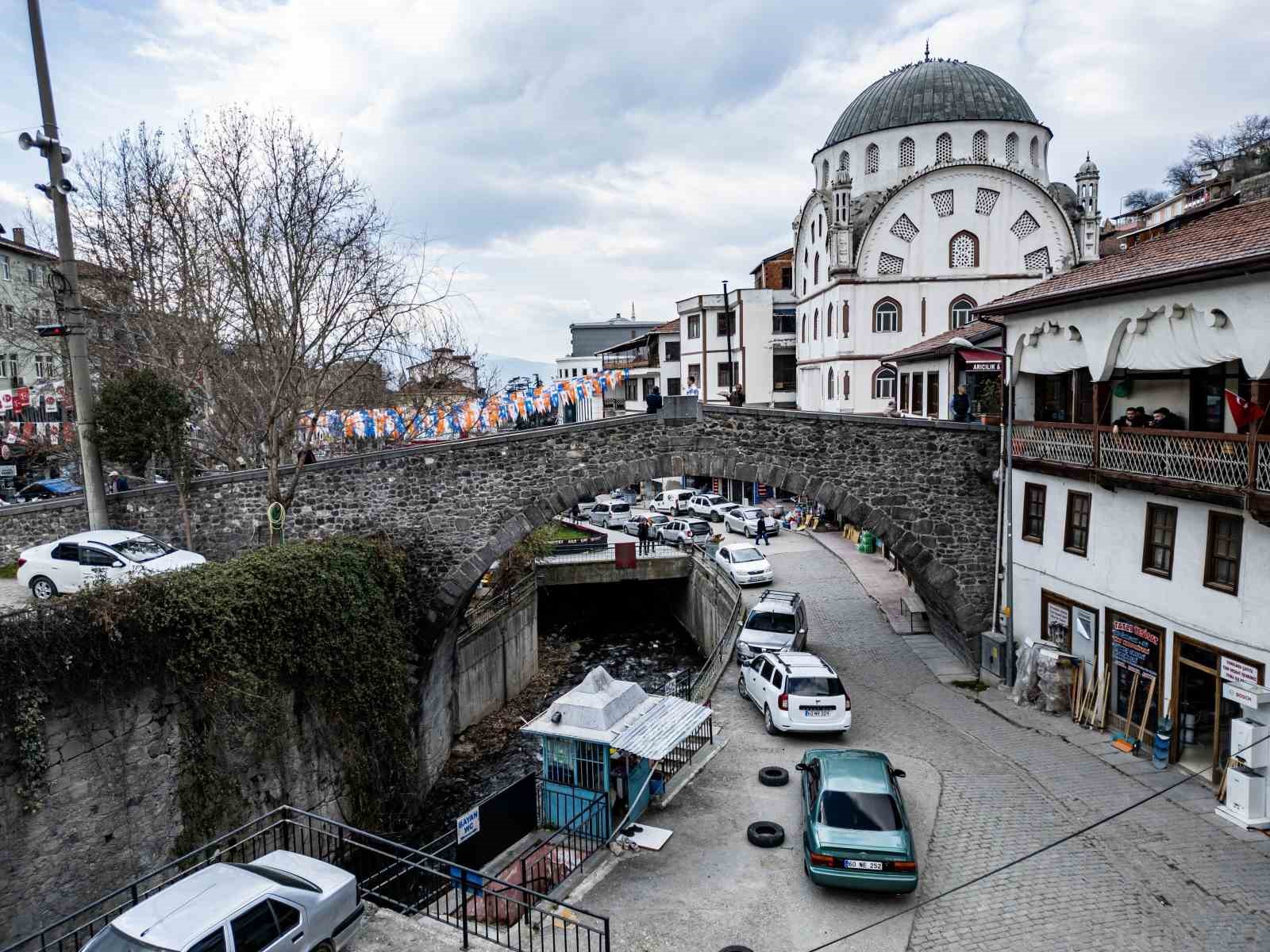 Tokatin-Mostar-Koprusu-tarihin-izlerini-tasiyor-81160aac0e435a95c0e81e7038fbf3c2
