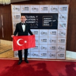 Turk-ogretmene-Dubaide-uluslararasi-basari-odulu-verildi-6194522529973099dc5053dc4273a848
