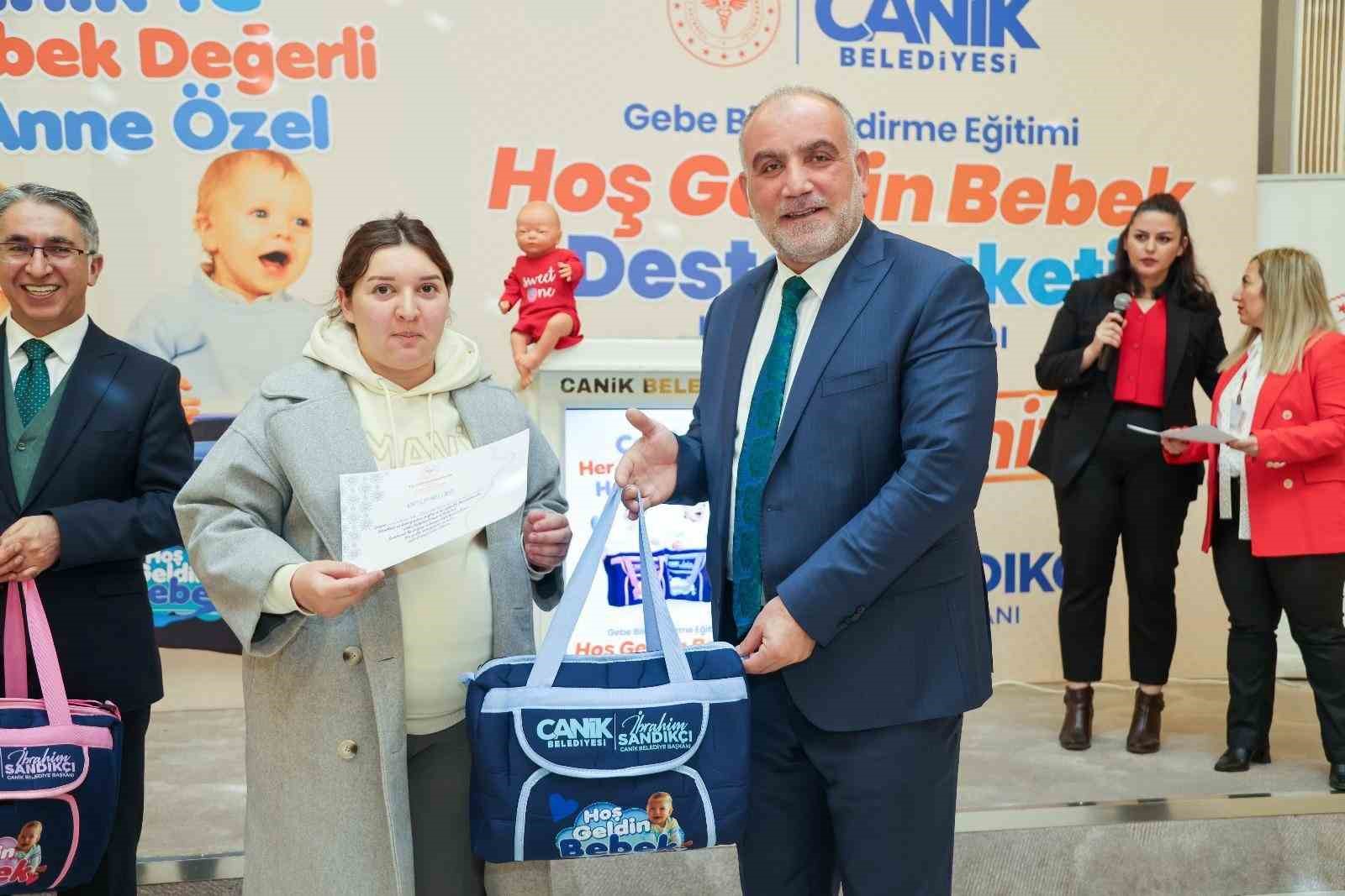 Canikte-anne-adaylarina-Bebek-Destek-Paketi-bc3d8e45cf2ae68ef53514d059a48bb0