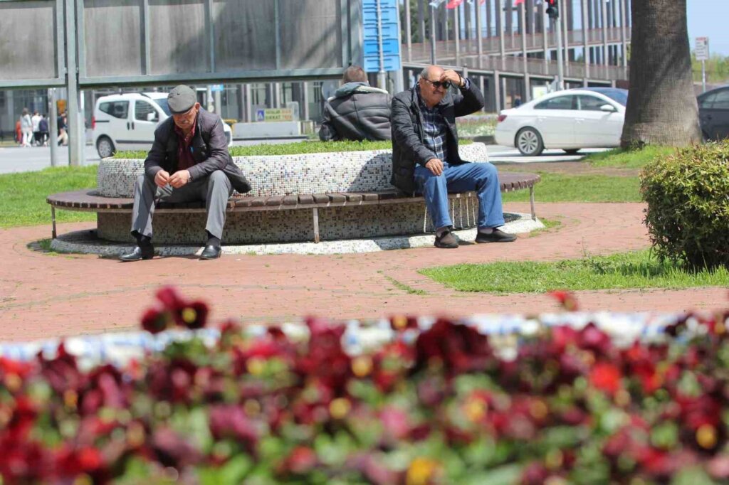 Samsun nisan ayına güneşsiz veda ediyor samsun manşet haberleri Samsun manşet - samsun haberleri