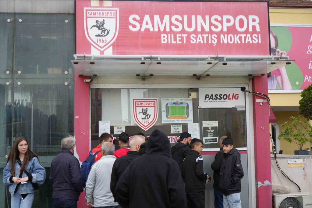 Samsunspor taraftarından rekor i̇lgi i̇lk günden 23 bin bilet satıldı samsun manşet haberleri Samsun manşet - samsun haberleri